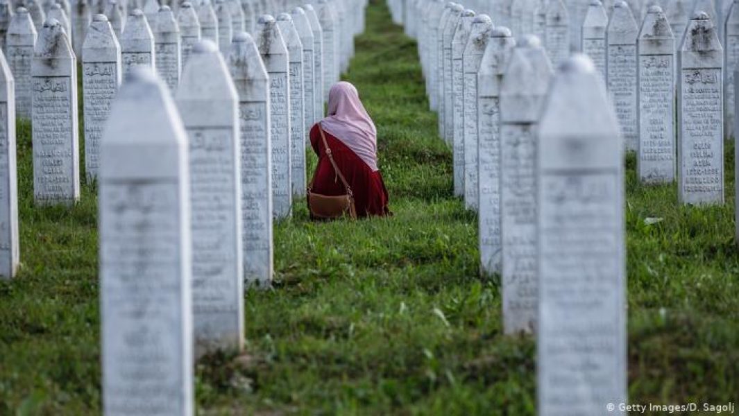 Crna Gora: Negiranje genocida u Srebrenici ugrožava vladu_607a4af3cfe1e.jpeg