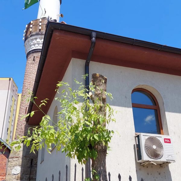 Džematski odbor Skender Kelebi (Melajske) džamije demantovao pisanje portala Indeksonline.rs_62b85d2e8a1ae.jpeg