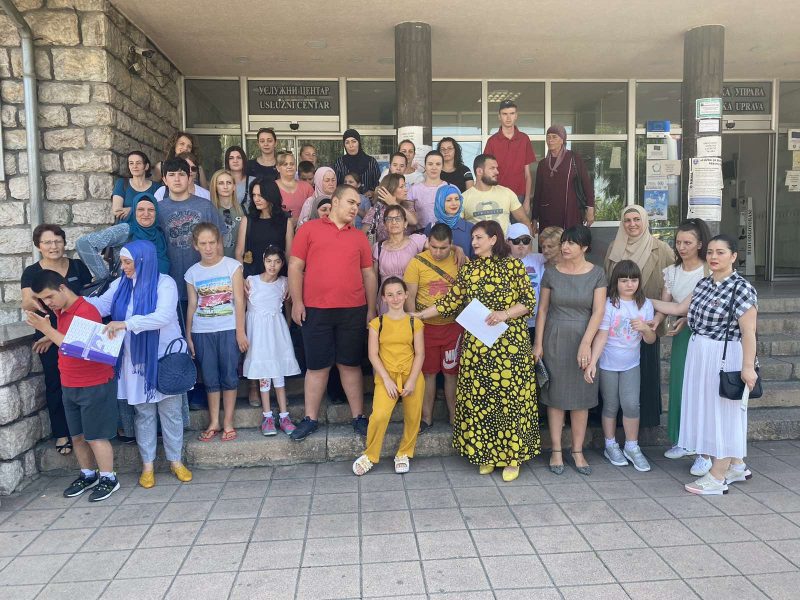 Odbornički klub SDA Sandžaka predao Gradskoj upravi projekat ”Stomatološka ordinacija za osobe sa invaliditetom”_60e7a592f2d37.jpeg