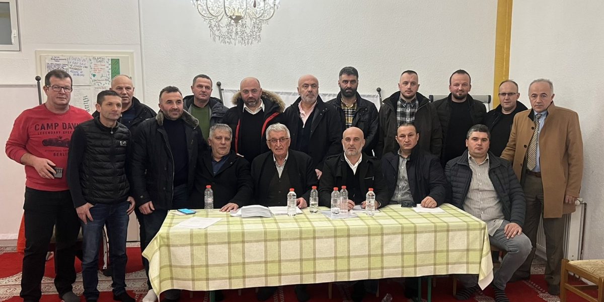 Predstavnici Odbora za dijasporu SPP-a posjetili Bošnjake u Frankfurtu_6212e8edc3968.jpeg