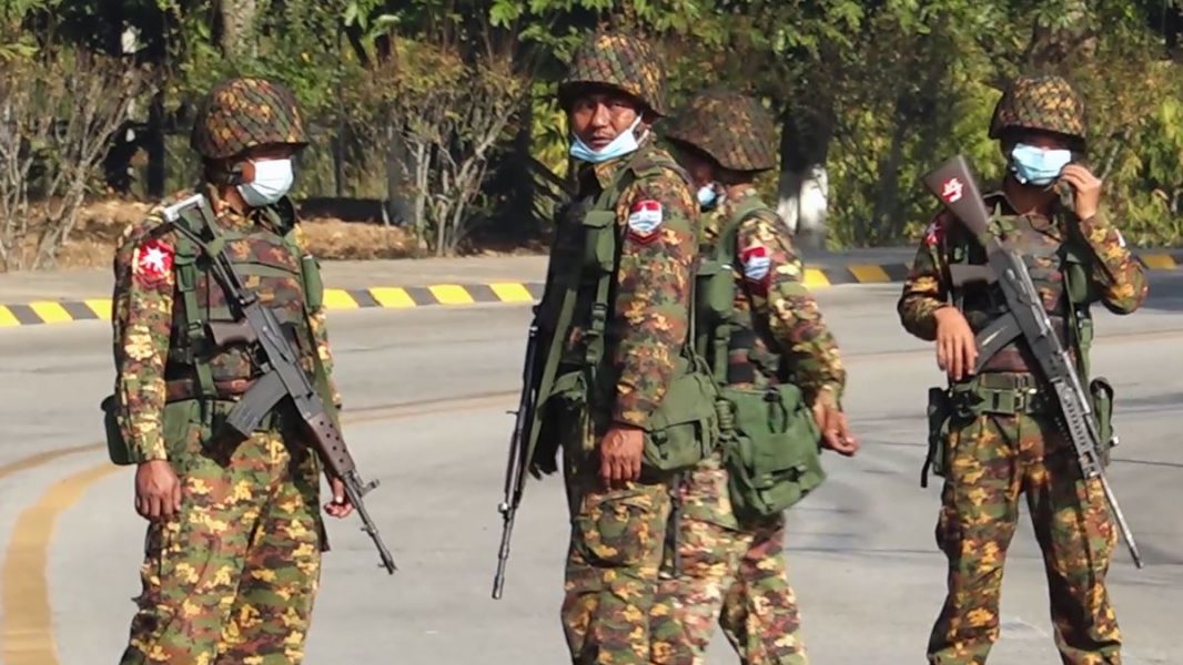Vojnici na ulicama glavnog grada 1. februara 2021